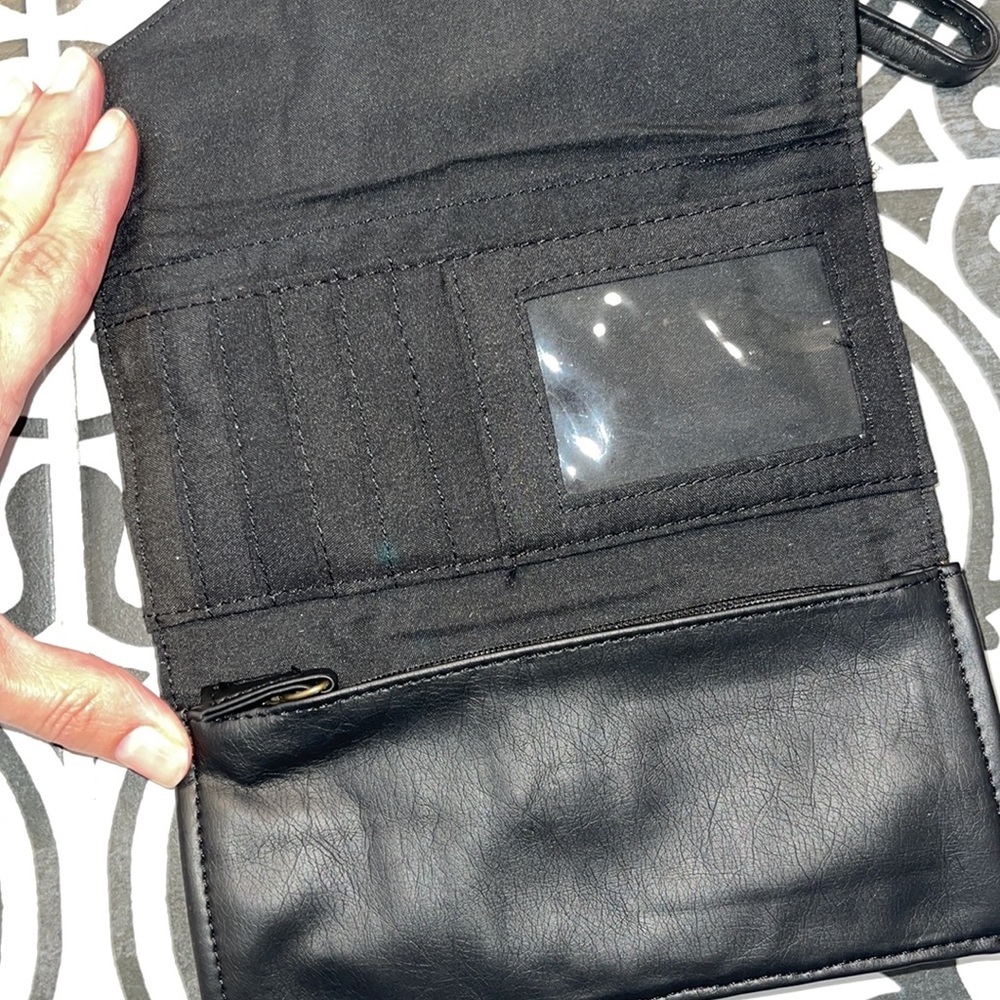 Wallet - Picture 3 of 5